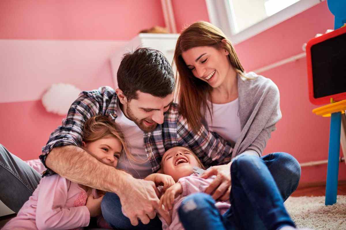 Famiglia con bambini piccoli