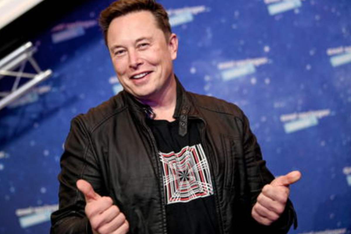 Il miliardario Elon Musk