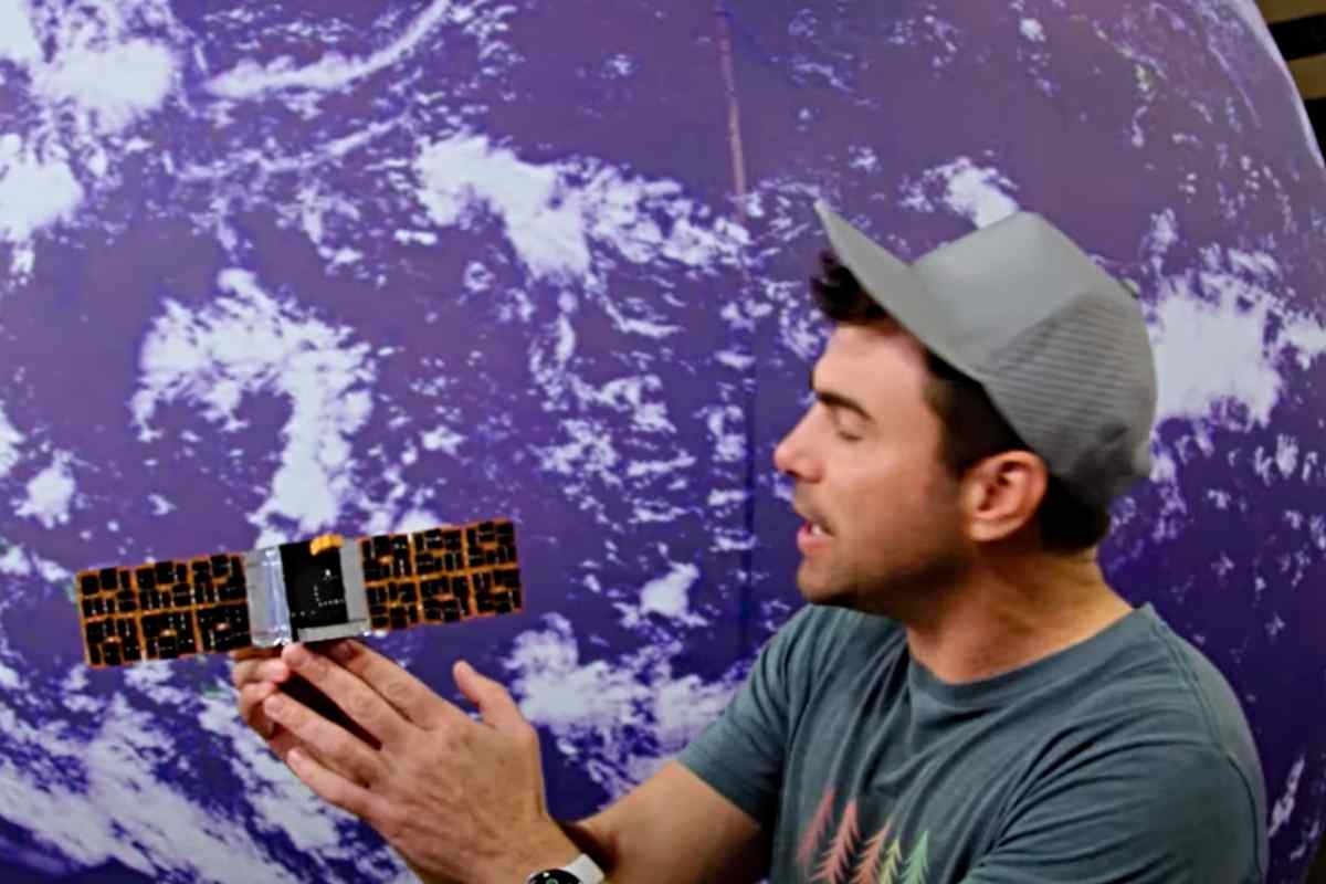 Mark Rober illustra la nuova missione SpaceX