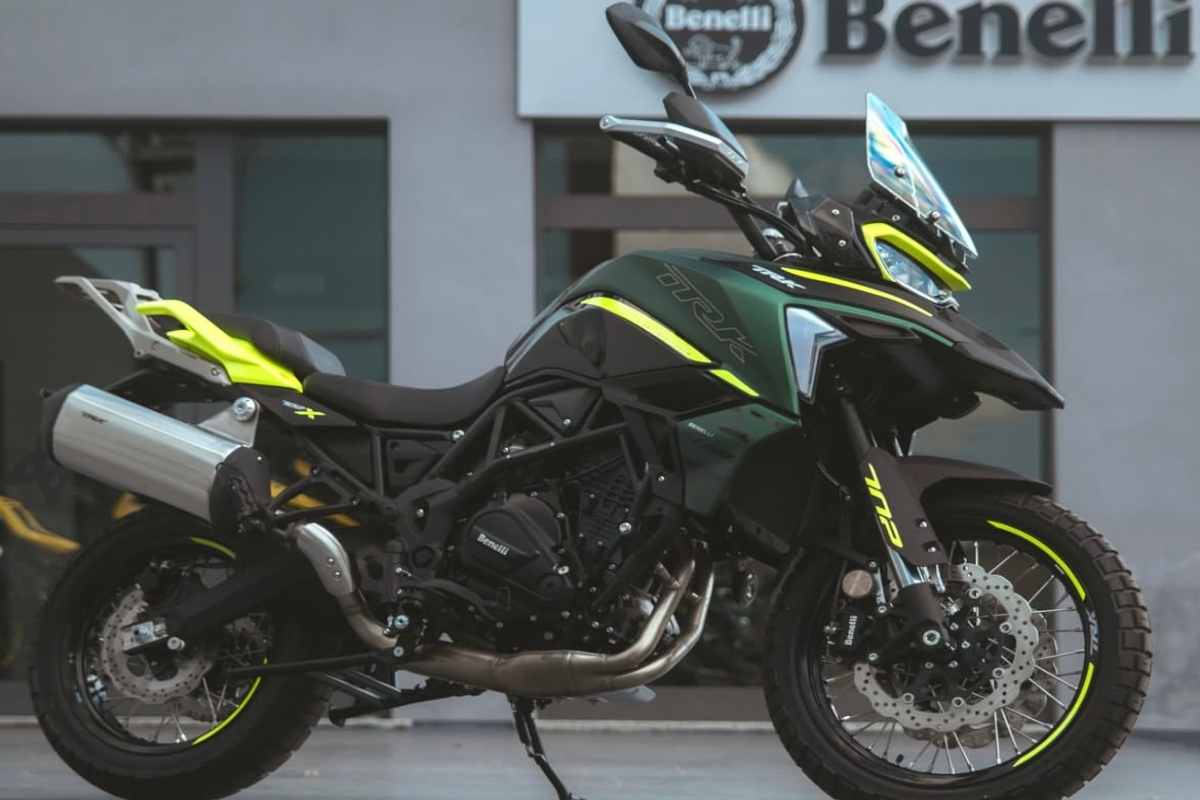 Benelli TRK 702 X