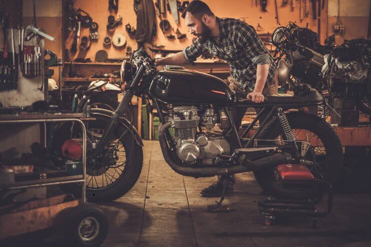 moto garage