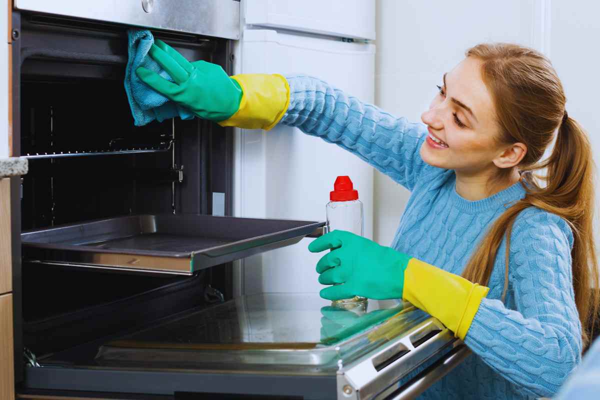 Foglio di alluminio nel forno perché?